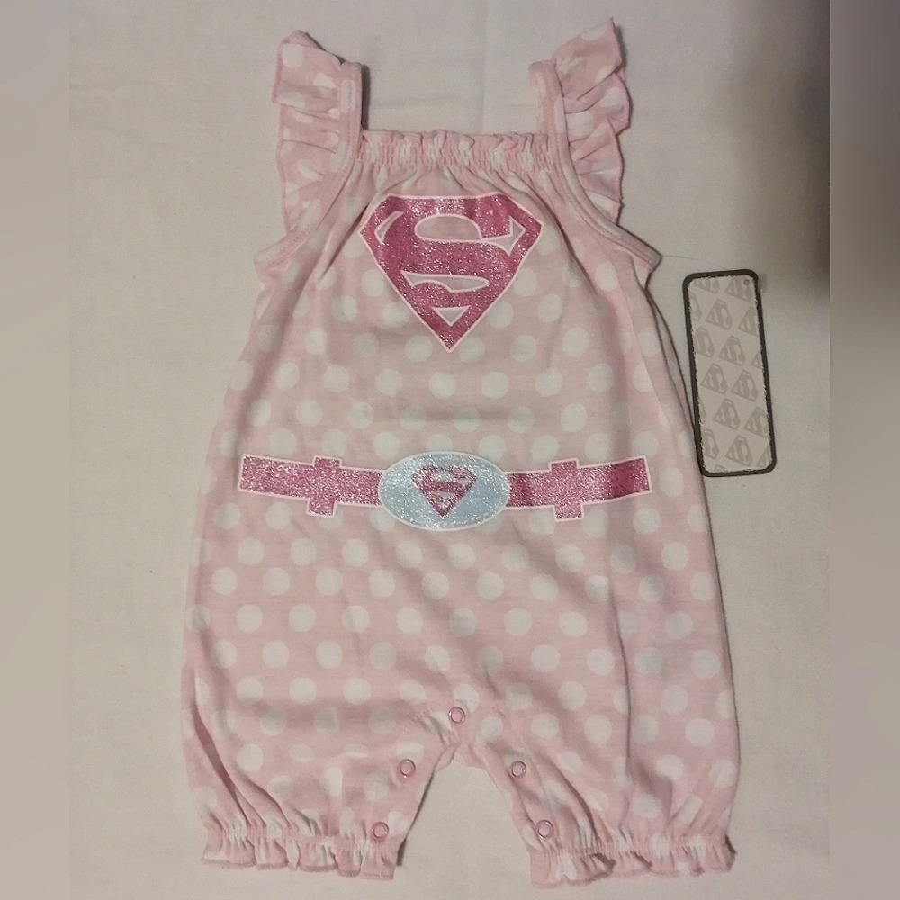 🔥SALE🔥 Supergirl Superhero Baby Girls Onesie Bodysuit NWT Size 3-6 Months